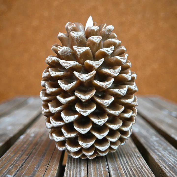 Pine Cone Moving Flame LED Candle 12.7 x 16.5 cm