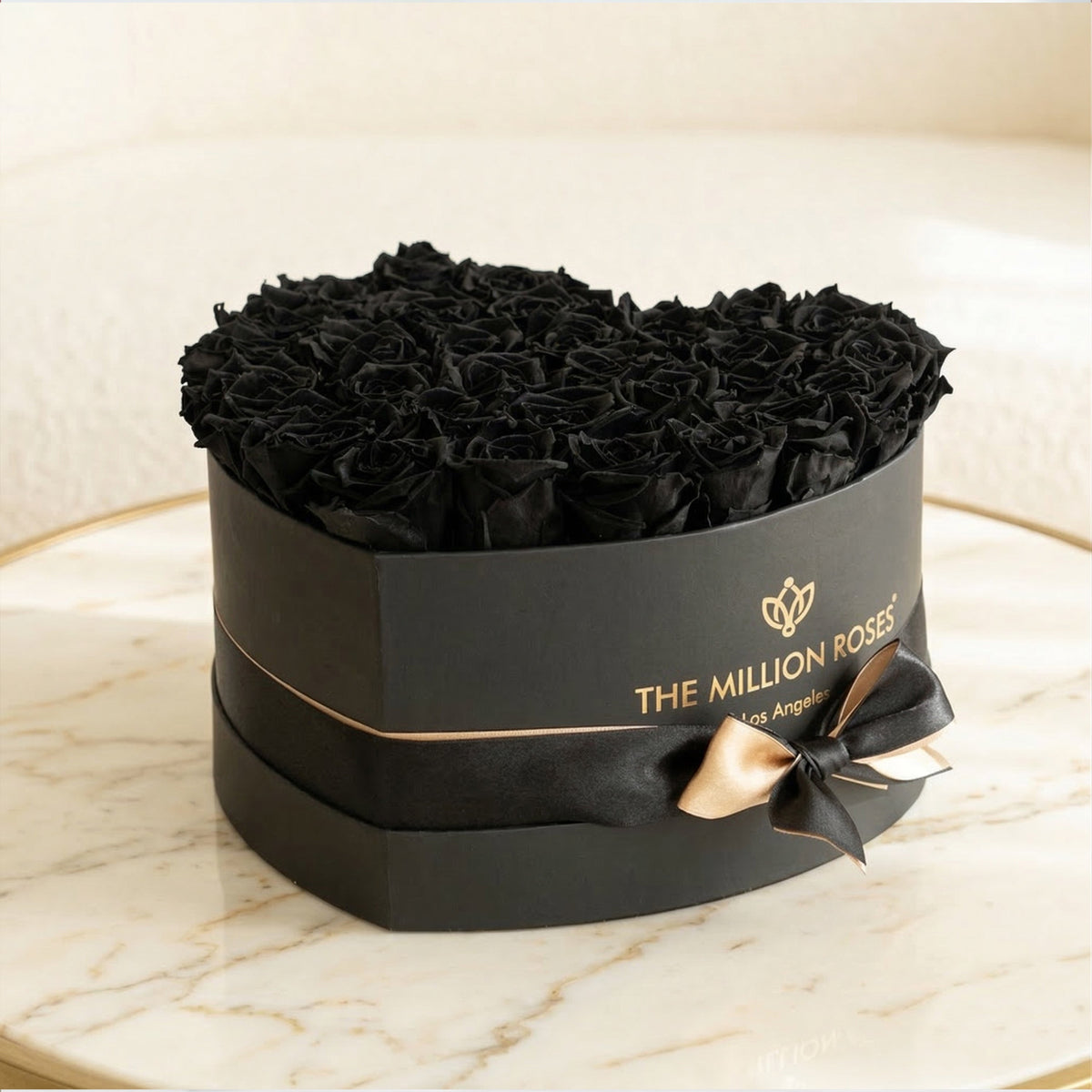Boîte noire en forme de cœur | Roses noires