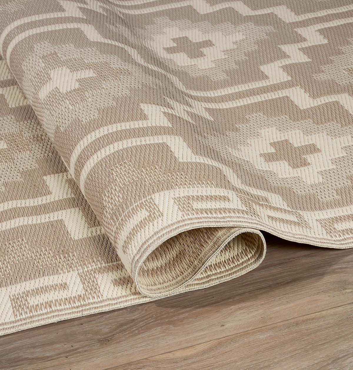 Lhasa - Geometric Outdoor Rug for Patio
