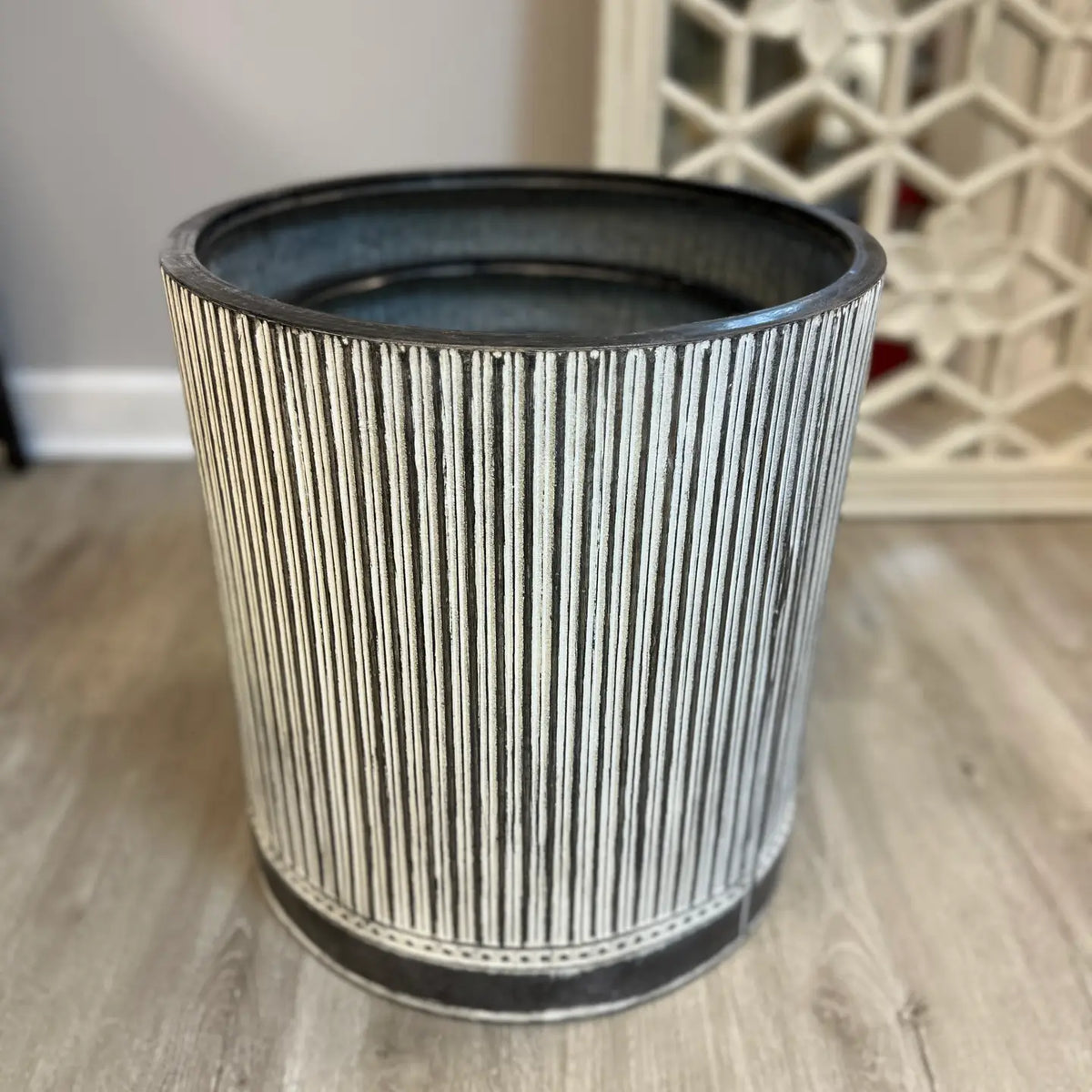 IRON BUCKET SET OF THREE