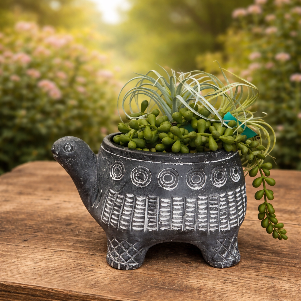 POT EN CIMENT EN FORME DE TORTUE, NOIR