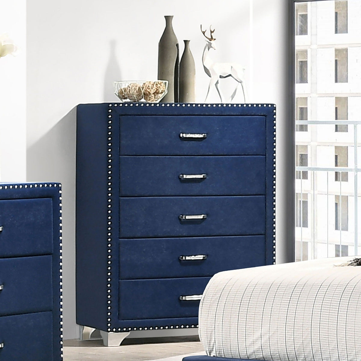 Commode de chambre Melody à 5 tiroirs bleu pacifique