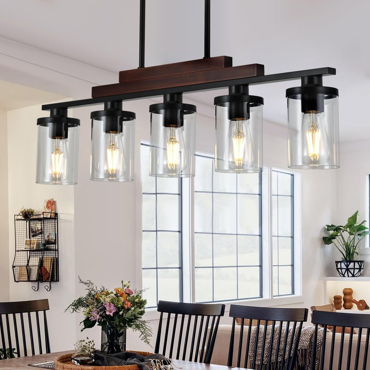 Lampadario lineare rustico in legno stile casale con paralume in vetro trasparente