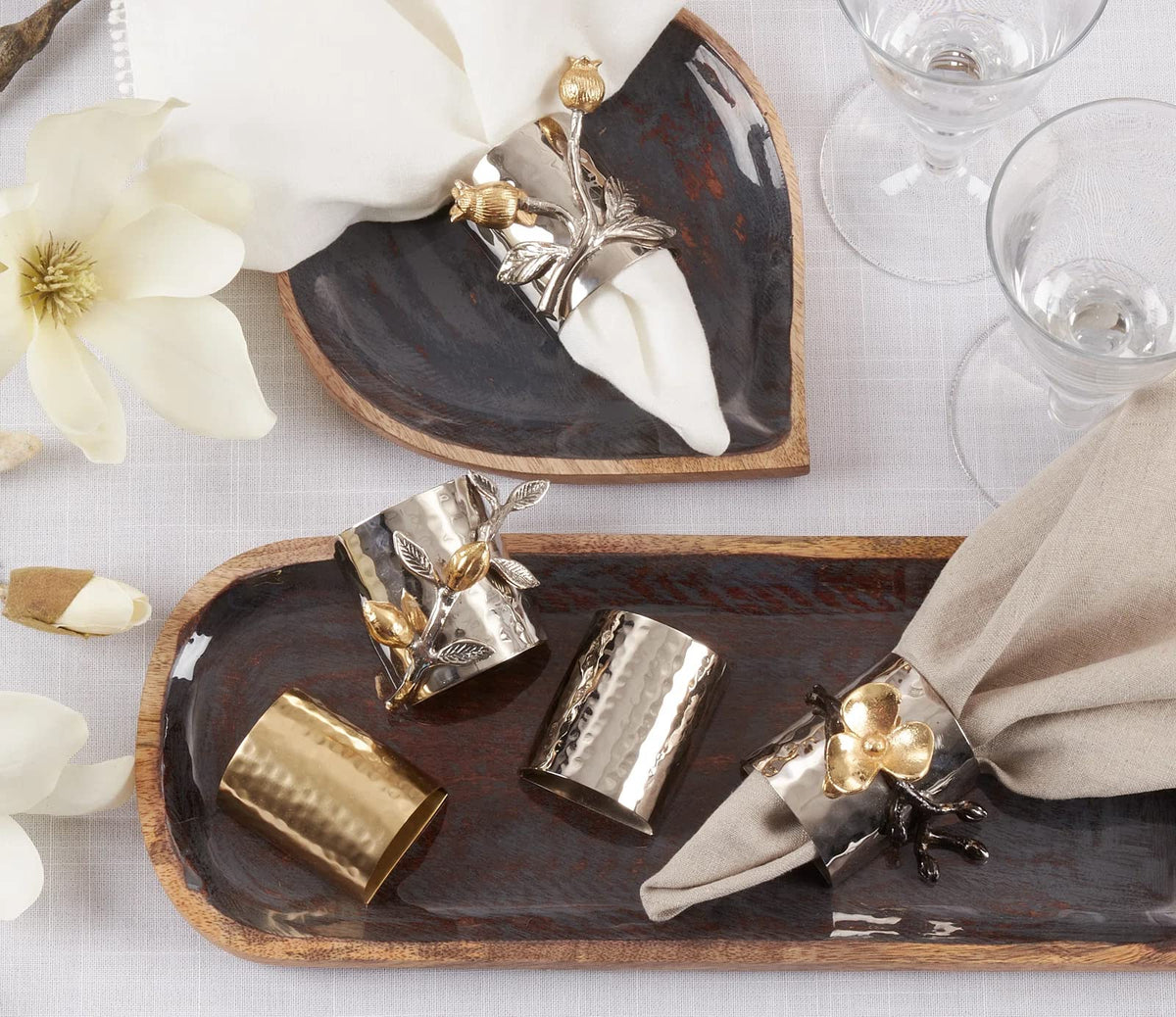 Glamour Hammered Design Brass Napkin Rings