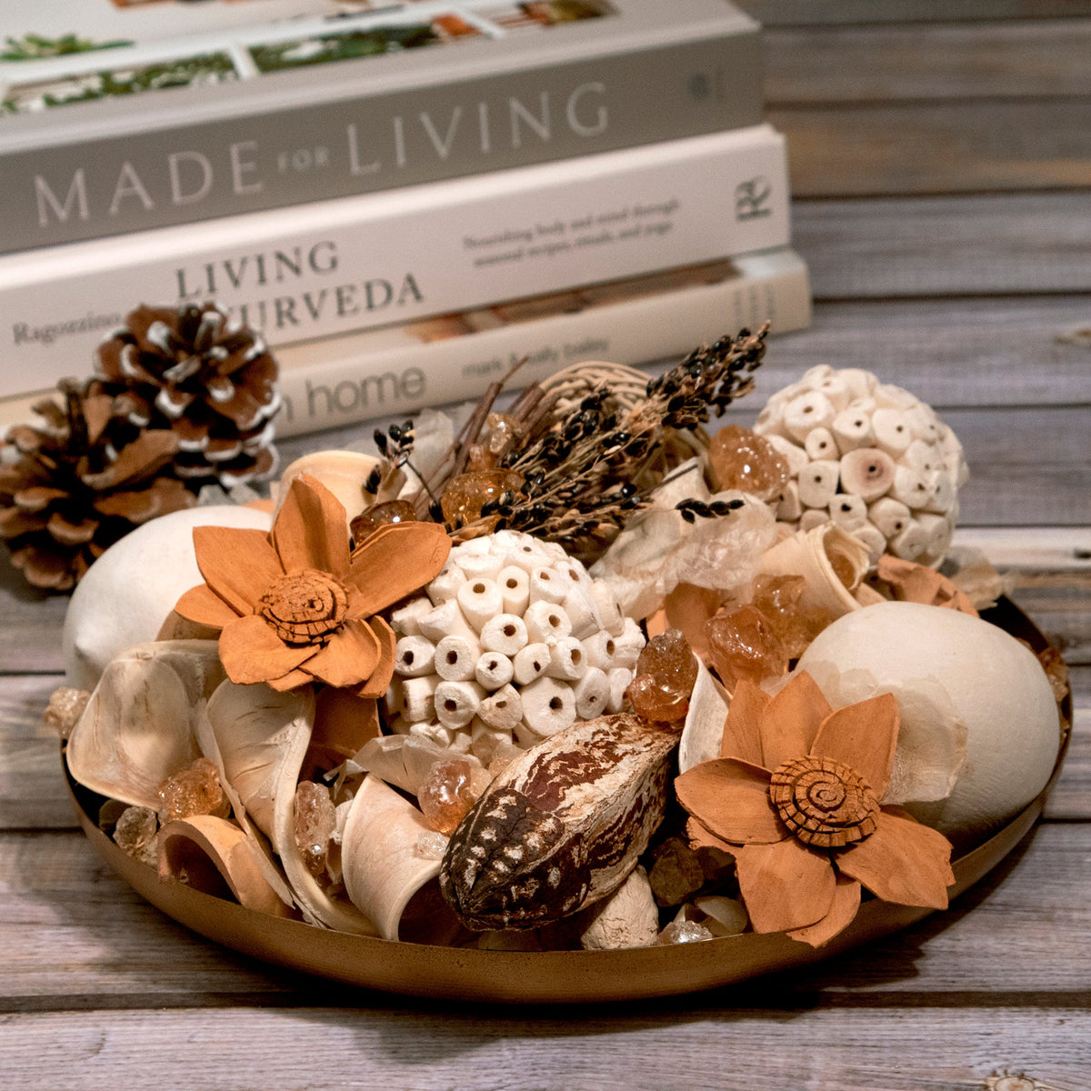 Pot-pourri en boîte Ambre & Narcisse blanc