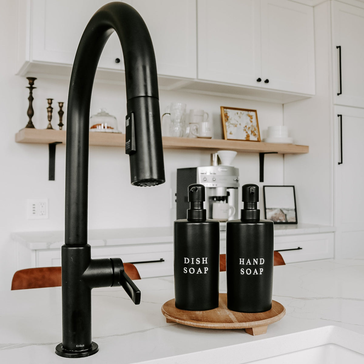 Dispenser per sapone liquido in gres nero da 15 oz