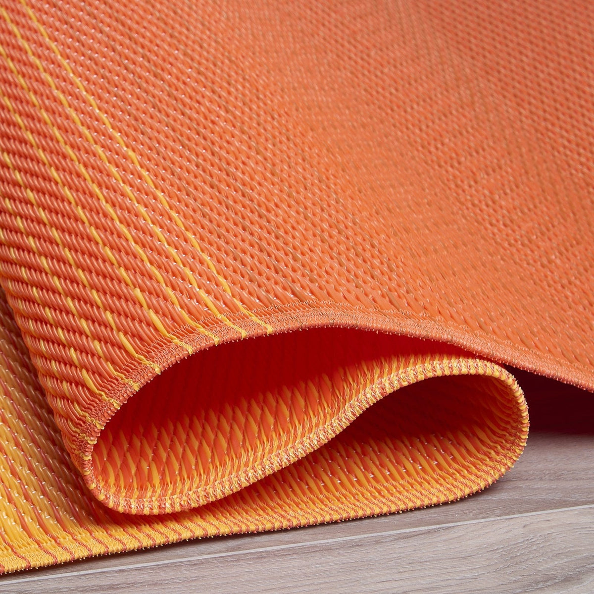 Big Sur - Striped Outdoor Rug for Patio