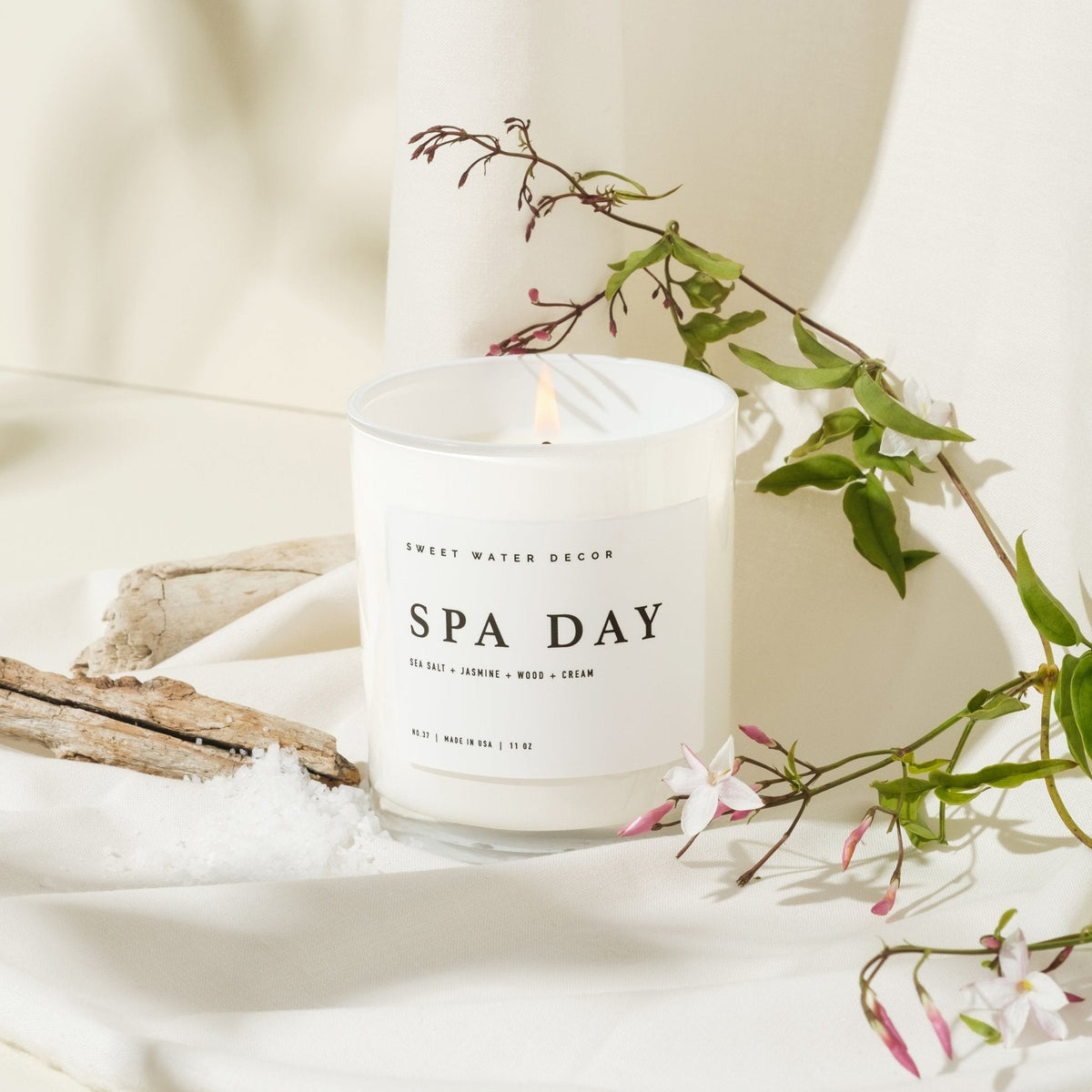 Bougie au soja « Journée spa » – pot blanc – 11 oz