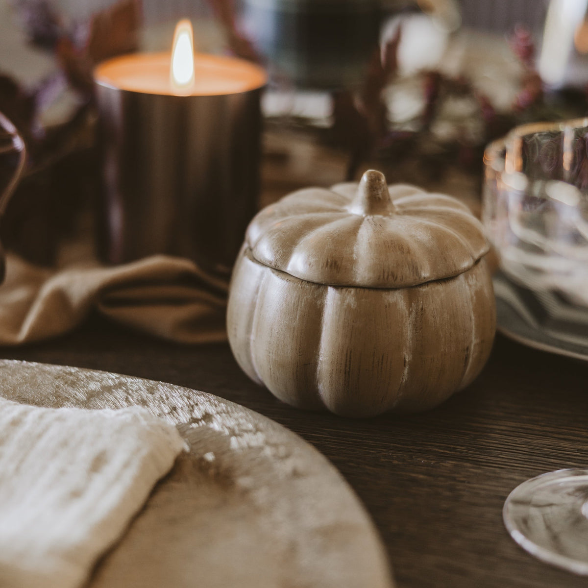 Candela di soia al profumo di zucca speziata - Vaso in ceramica a forma di zucca - 225 g