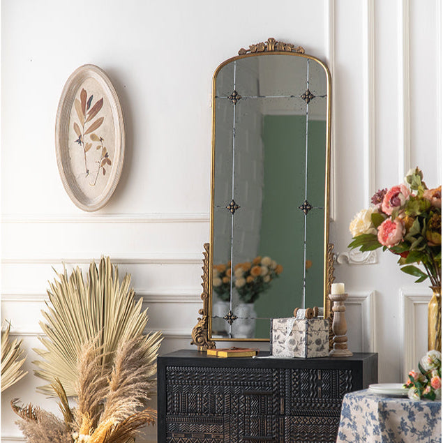 Antique-Style Arched Wall Mirror with Gold Finish Frame