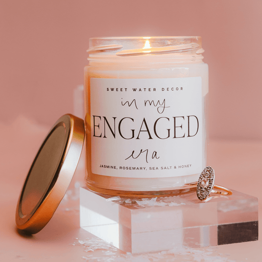 Candela di soia "In My Engaged Era" - Vaso trasparente - 9 oz (Fiori di campo e sale)
