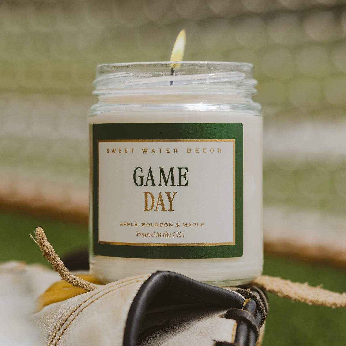 Bougie au soja vert Game Day - Pot transparent - 9 oz