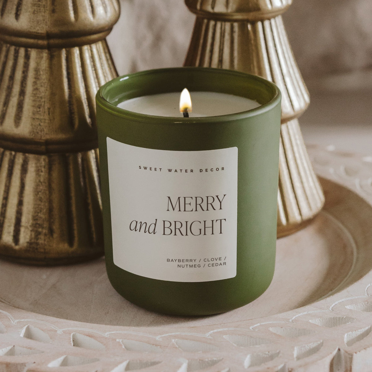 Bougie au soja Merry and Bright - Pot olive mat - 15 oz