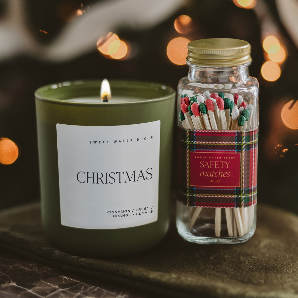 Bougie de Noël au soja - Pot mat olive - 15 oz