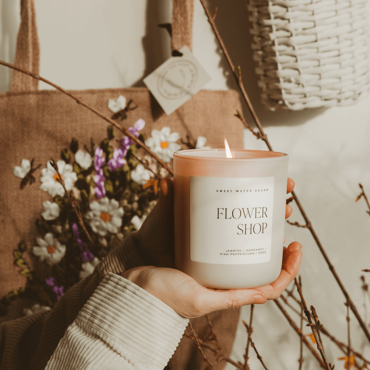 Candela di soia Flower Shop - Vaso opaco color sabbia - 15 oz