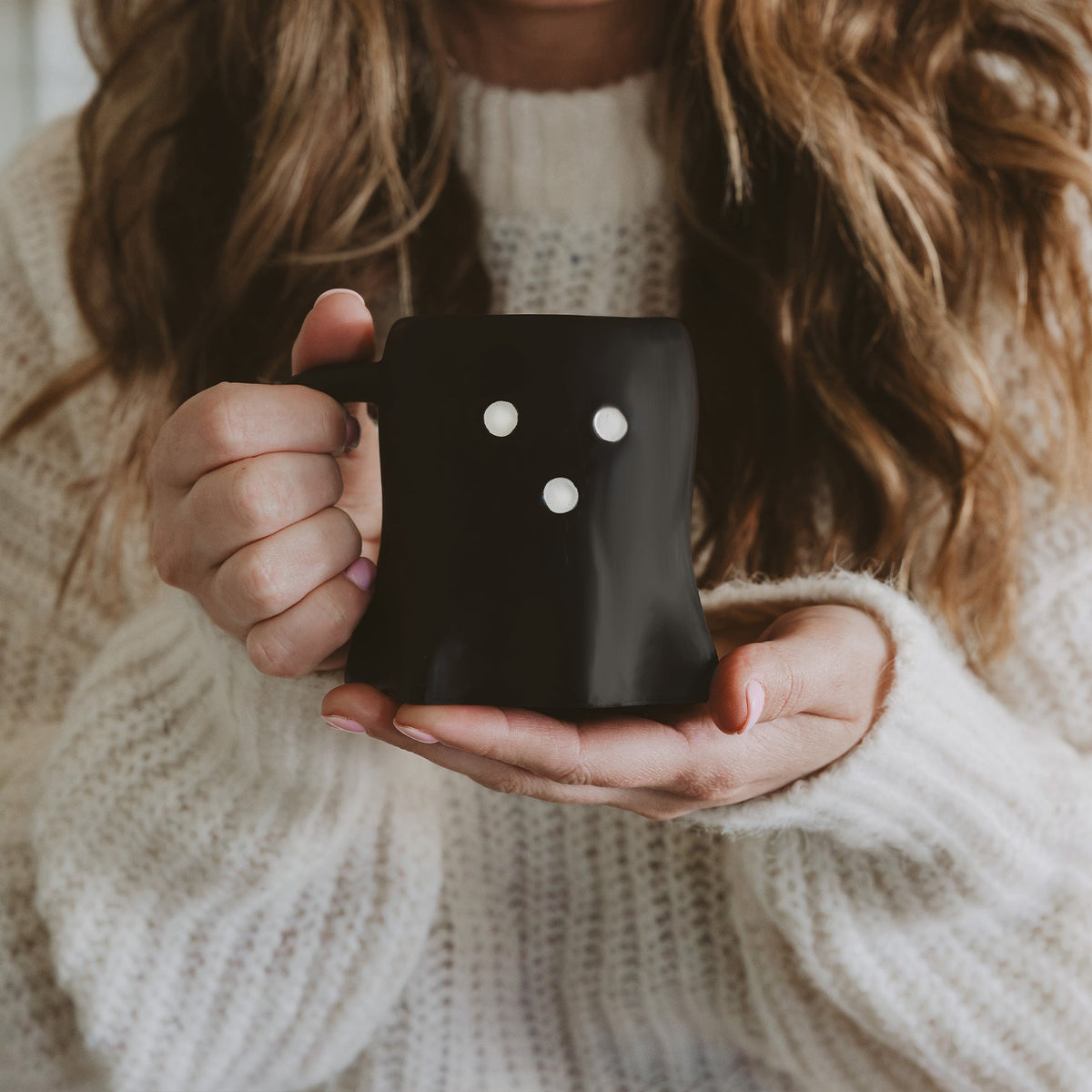Mug à café figuratif Black Ghost 355 ml