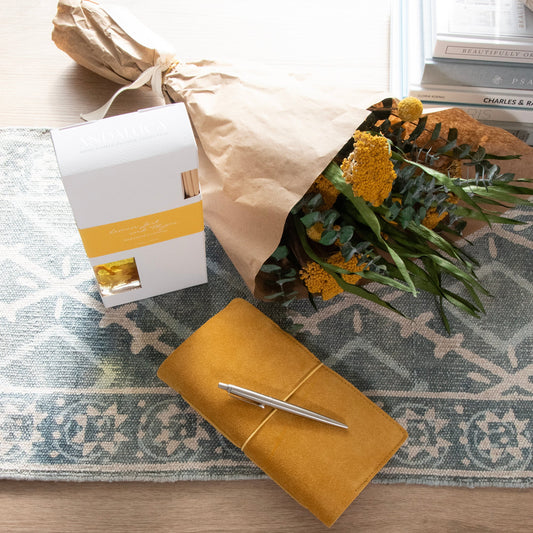 Journal en daim jaune Dijon avec papier en coton biologique : Petit