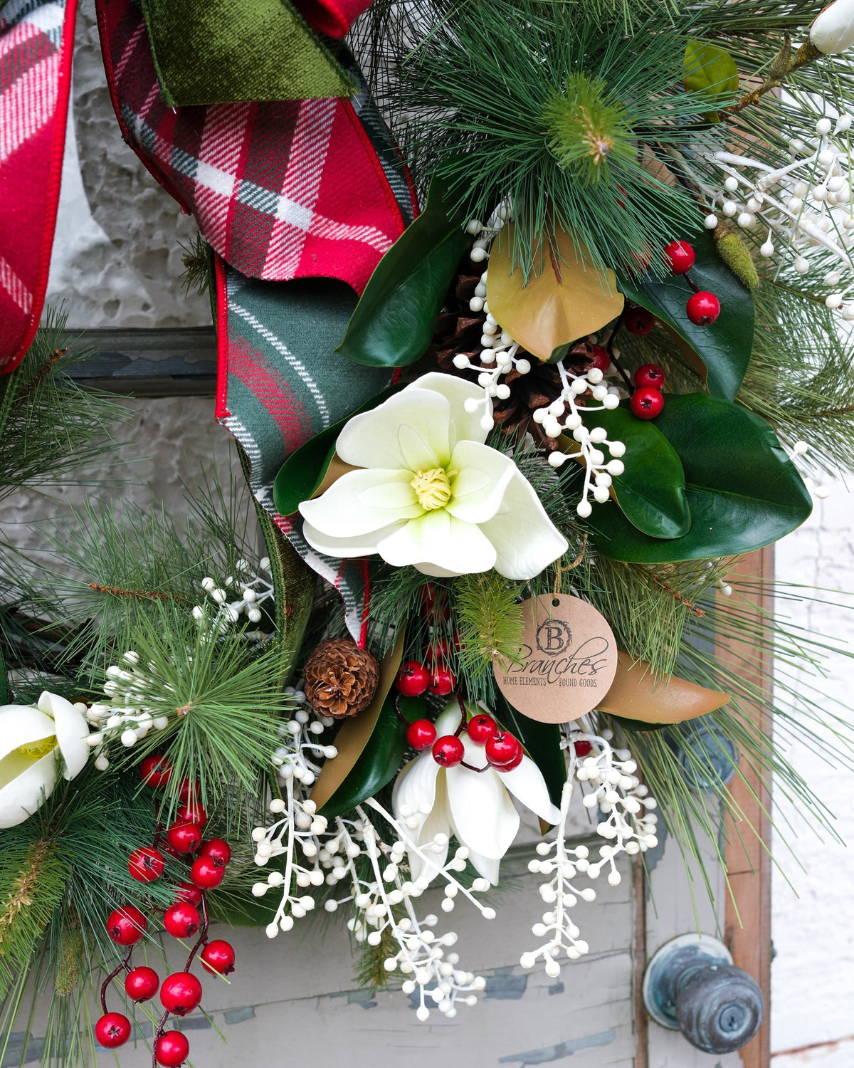 Sea Pines Holiday Wreath with Bow
