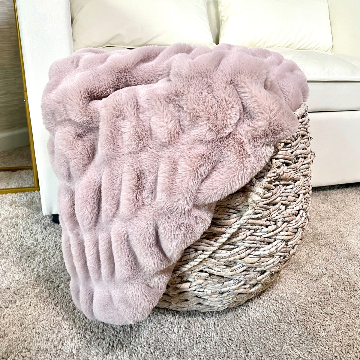 Couverture en fausse fourrure blush - Format genoux : 30"x40"