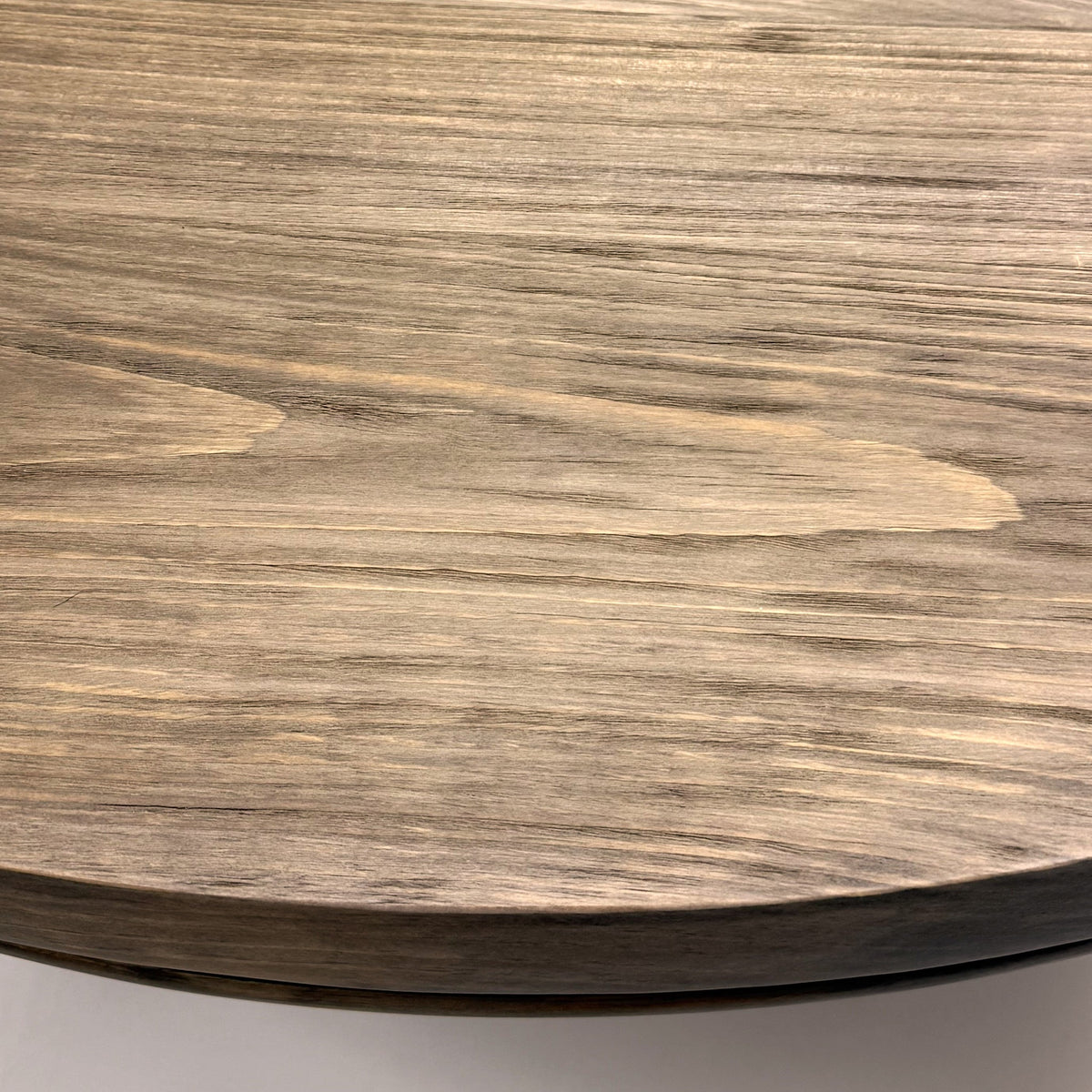 Alden Round Pedestal Dining Table