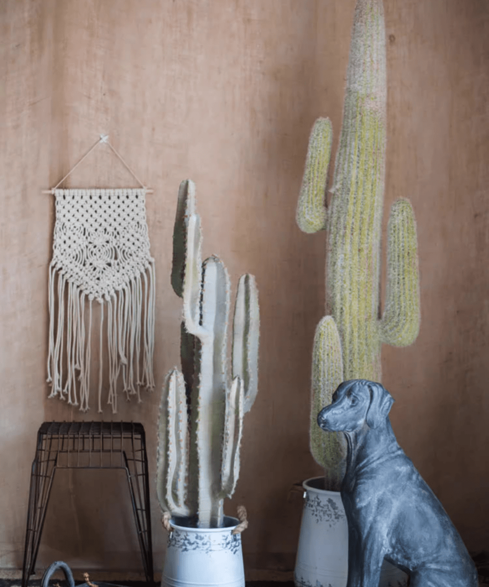 Cactus artificiel en pot, différents styles