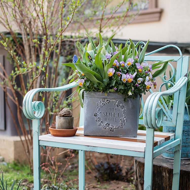Cache-pot en fer gris Sweet Home