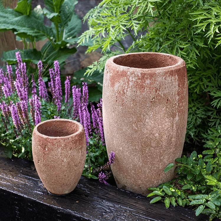 Vaso per piante in cemento effetto anticato alto