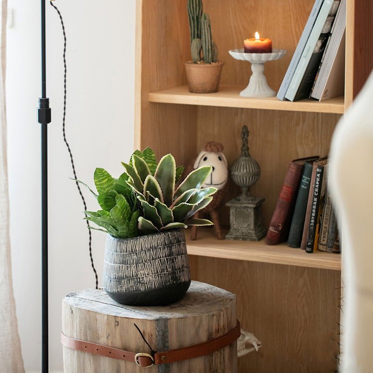Vaso da fiori in gres porcellanato Geometric Line