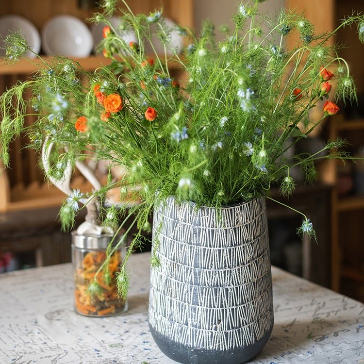 Vaso da fiori in gres porcellanato Geometric Line