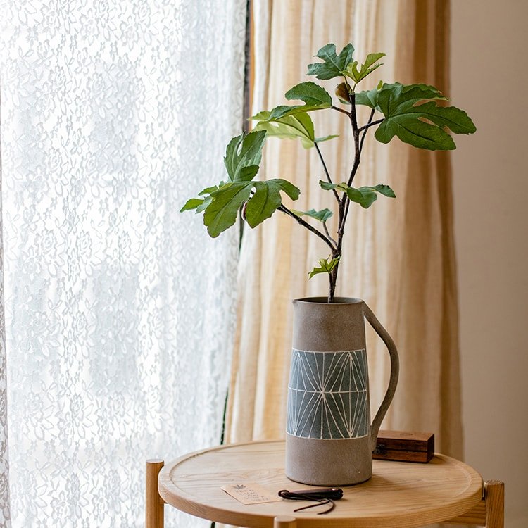 Vaso da tavolo in terracotta dipinto a mano grigio blu