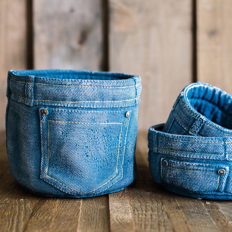 Pot de fleurs en ciment Pantalon en jean bleu
