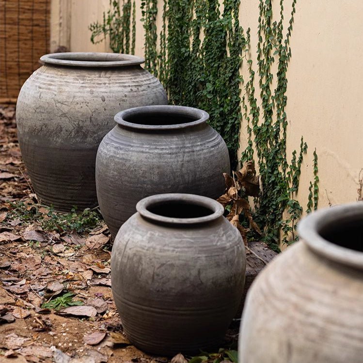 Grande vaso in ceramica antica