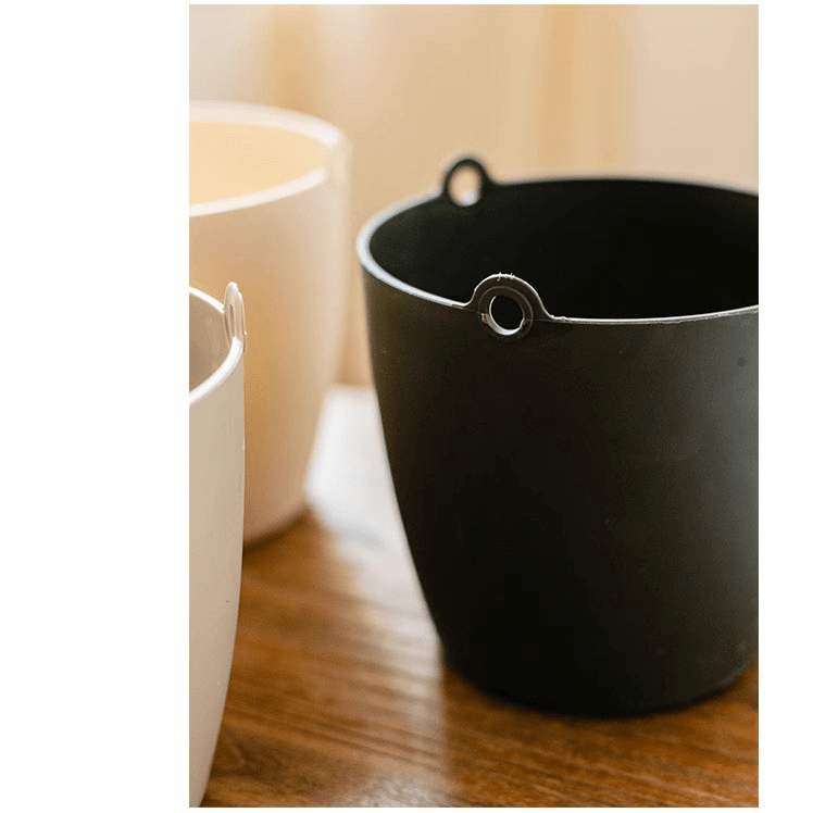 Vaso da appendere moderno in resina per piante artificiali
