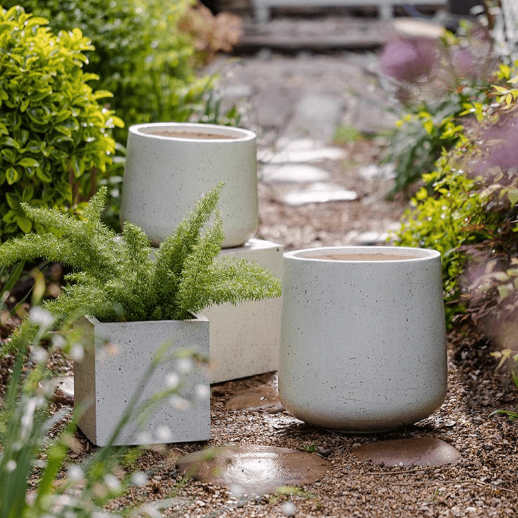 Jardinière ronde blanche moderne