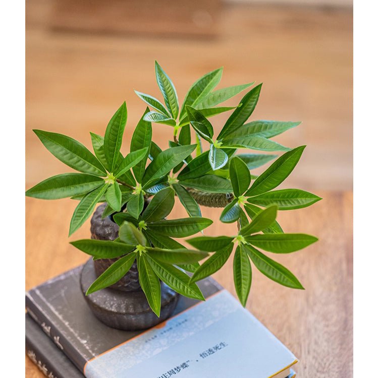 Mini plante verte artificielle en pot