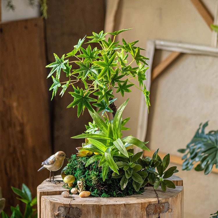 Mini plante verte artificielle en pot