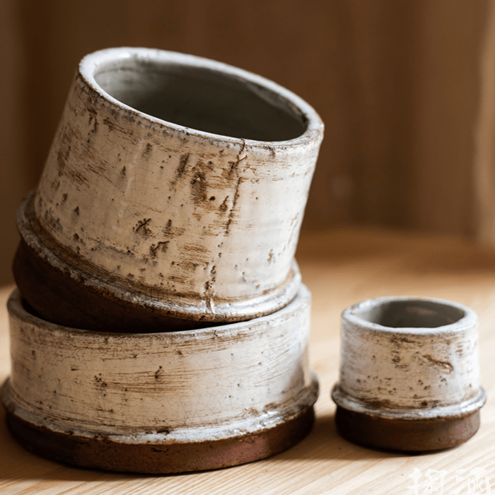 Vaso portapiante in ceramica stile restauro