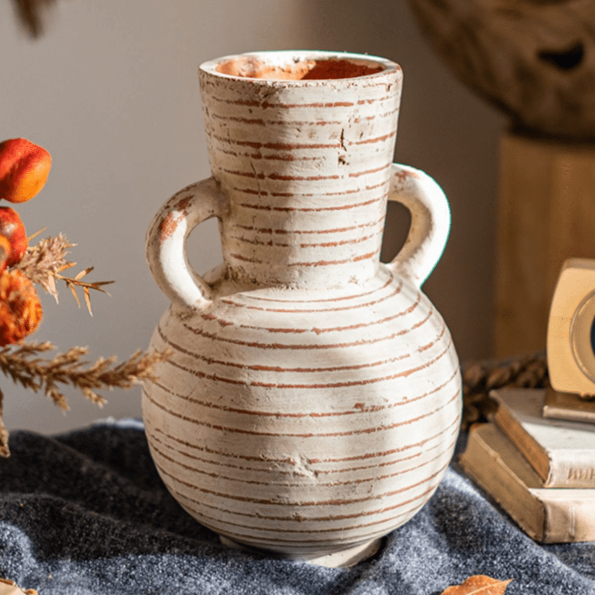 Vase jardinière en terre cuite avec anses