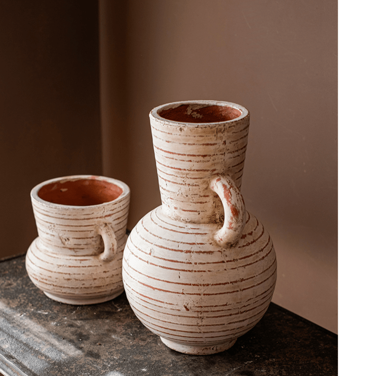 Vase jardinière en terre cuite avec anses