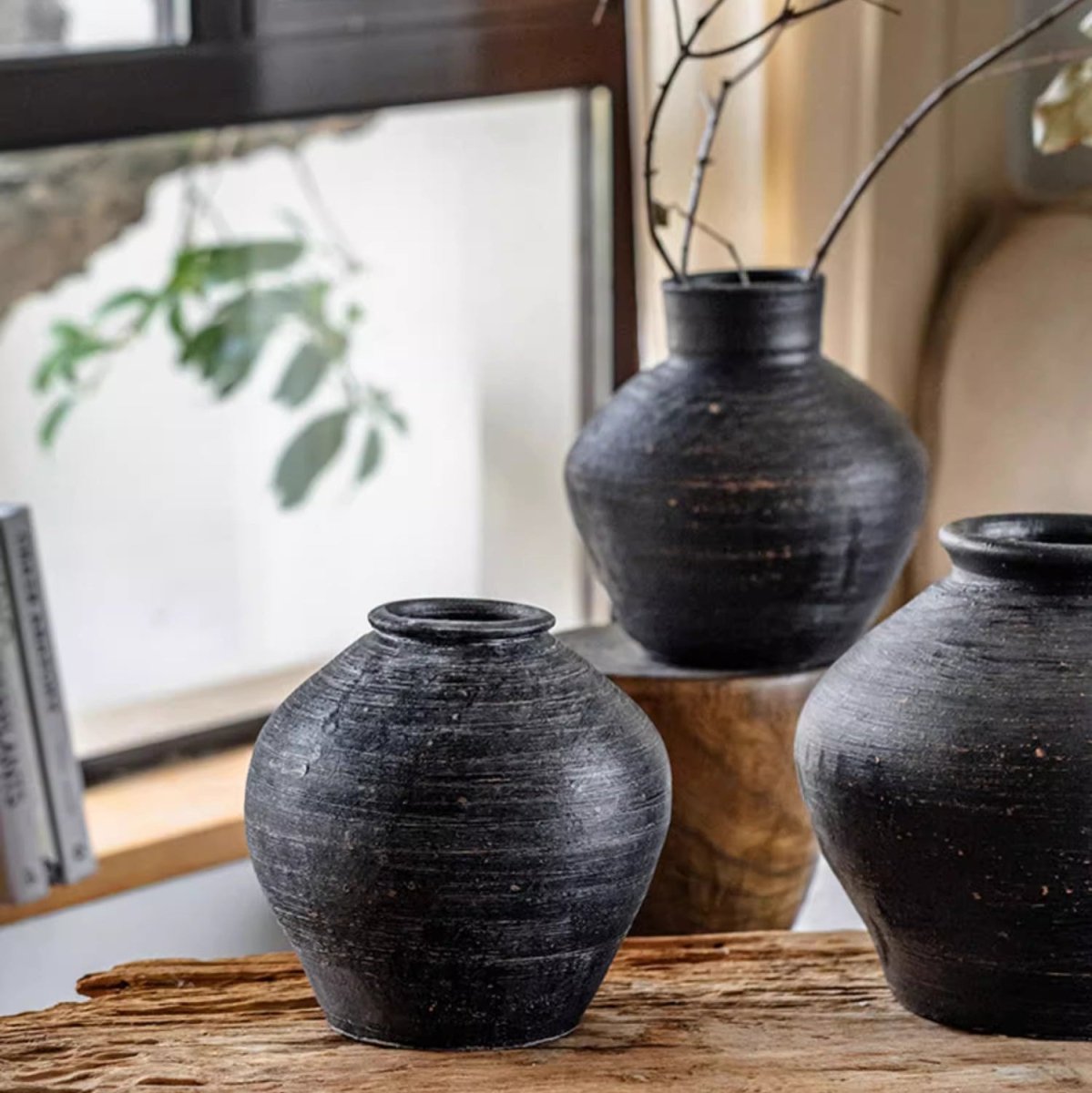 Vaso in ceramica in stile vintage Wabi-Sabi