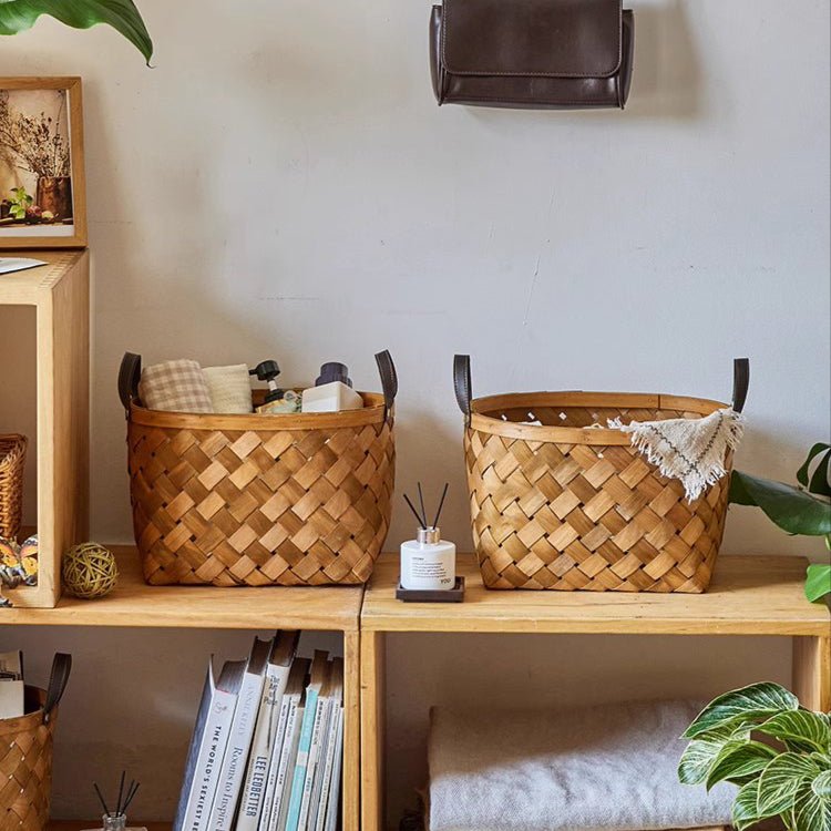 Panier rustique en copeaux de bois tressés à la main