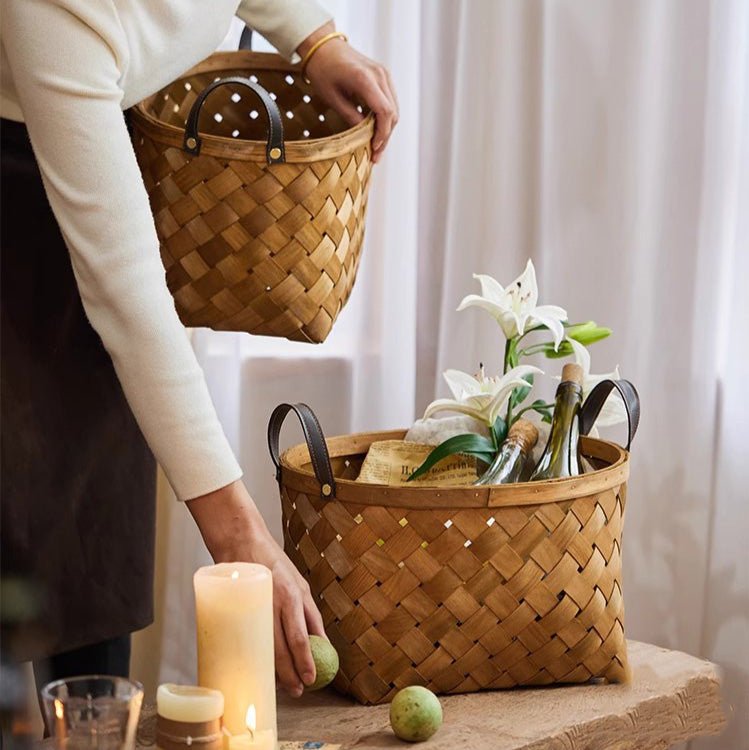 Panier rustique en copeaux de bois tressés à la main