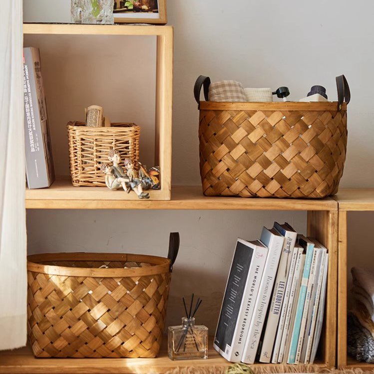 Panier rustique en copeaux de bois tressés à la main