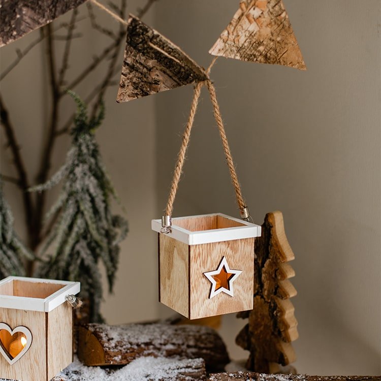 Addobbo portacandela a forma di albero di Natale in cassetta di legno, scelta casuale