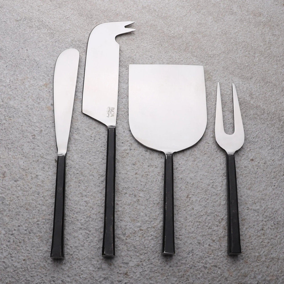 ENSEMBLE DE 4 COUTEAUX À FROMAGE JASON