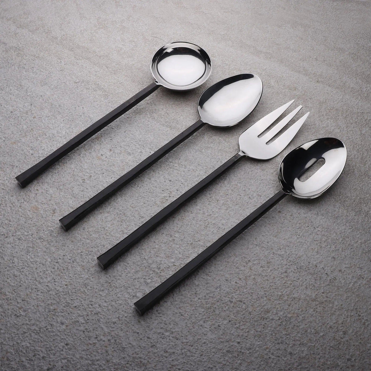 SET DA 4 PEZZI JASON BLACK PER HOSTESS