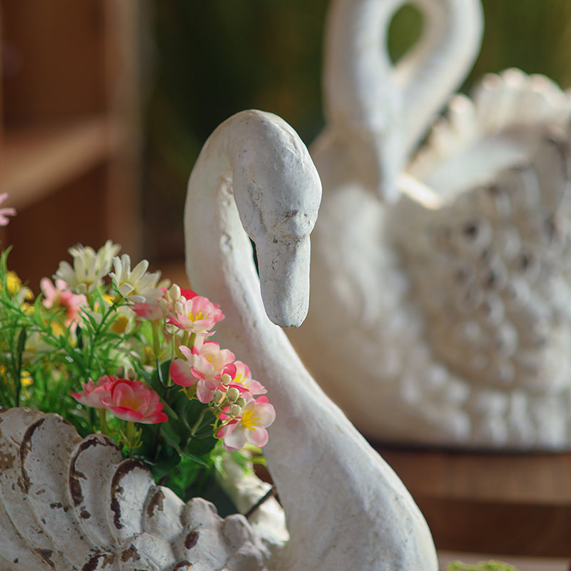 Vintage-Style Swan Planter