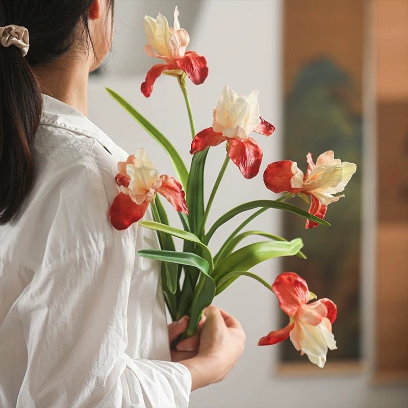 Fiore di iris in seta, altezza 56 cm
