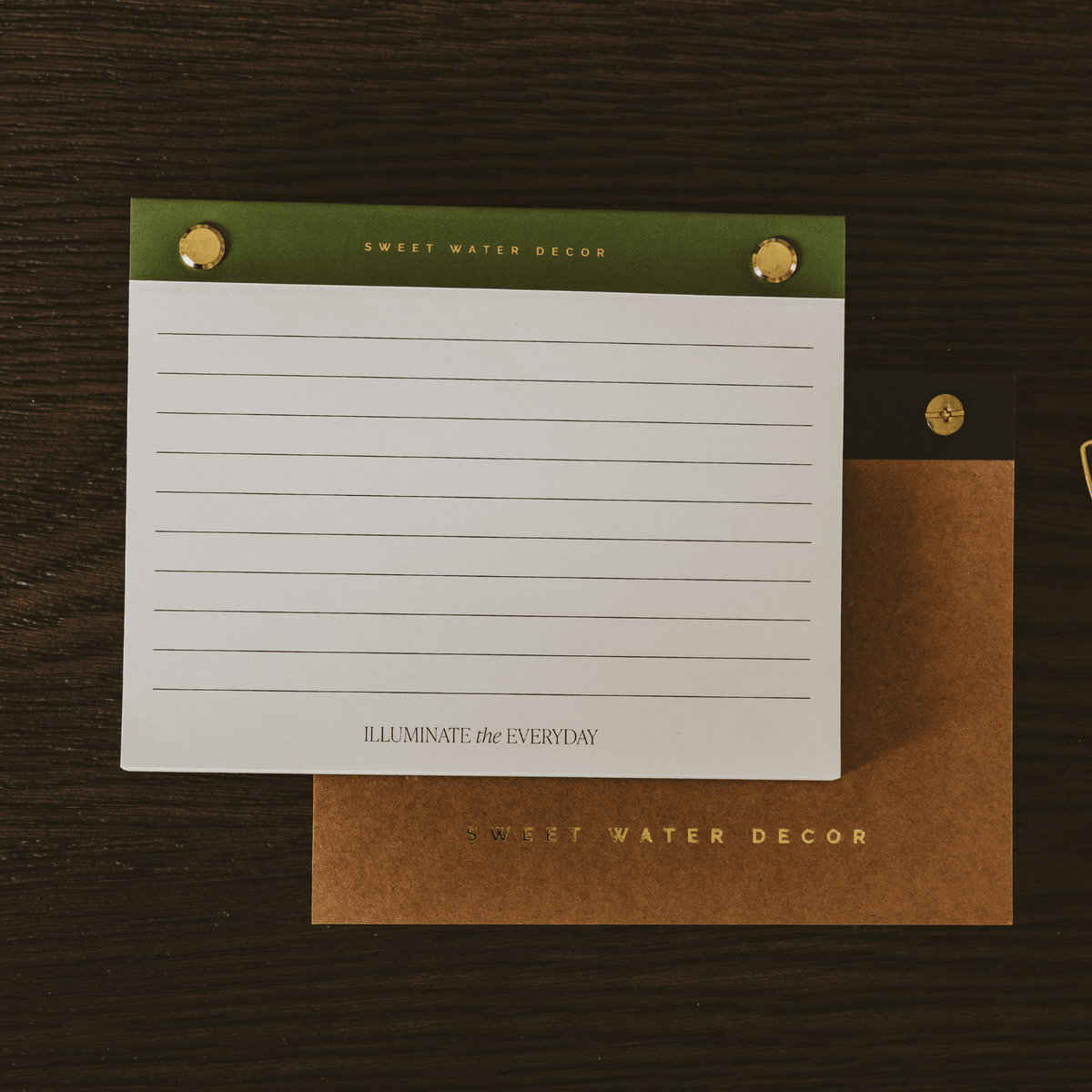 Bloc-notes base piccolo verde con rivetto dorato