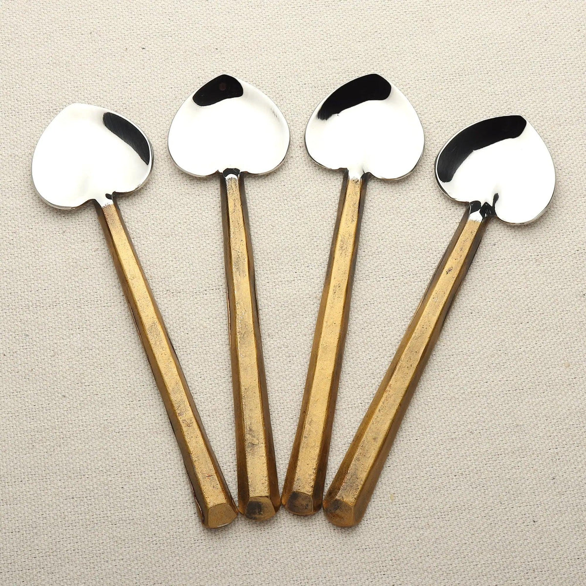 SET DE 4 CUILLÈRES CŒUR PLATEAU